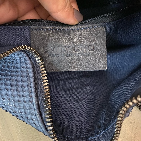 Emily Cho Blue Python Leather Foldable Clutch - Picture 4 of 8